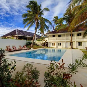 Momo House 3* Panglao